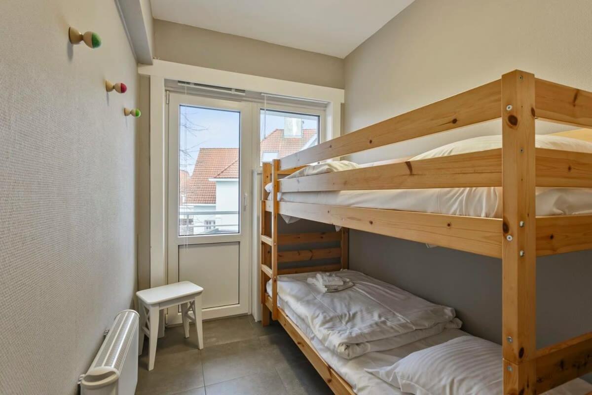 Huswell - Lovely Family Apartment 50 Meters From The Sea De Haan Exterior foto