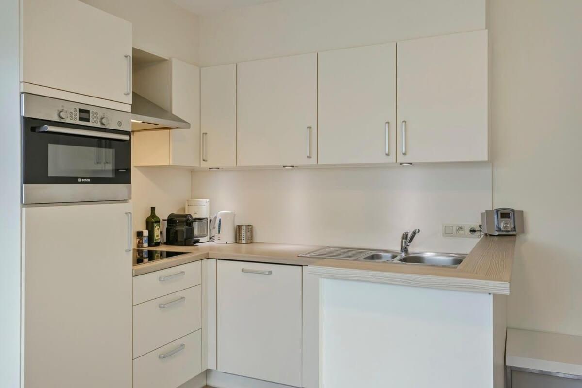 Huswell - Lovely Family Apartment 50 Meters From The Sea De Haan Exterior foto